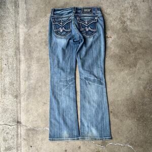 VINTAGE MISS ME BOOTCUT JEANS 29X31 Y2K 00S